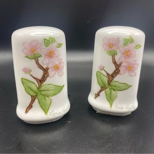 Vintage Ceramic Hand Painted Pink Floral Salt & Pepper Shakers Signed